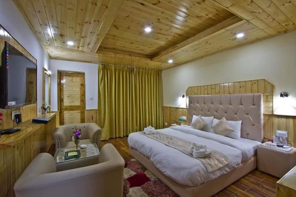 Himalayan Riverpark - A Four Star Luxury Hotel, Manali Buitenkant foto