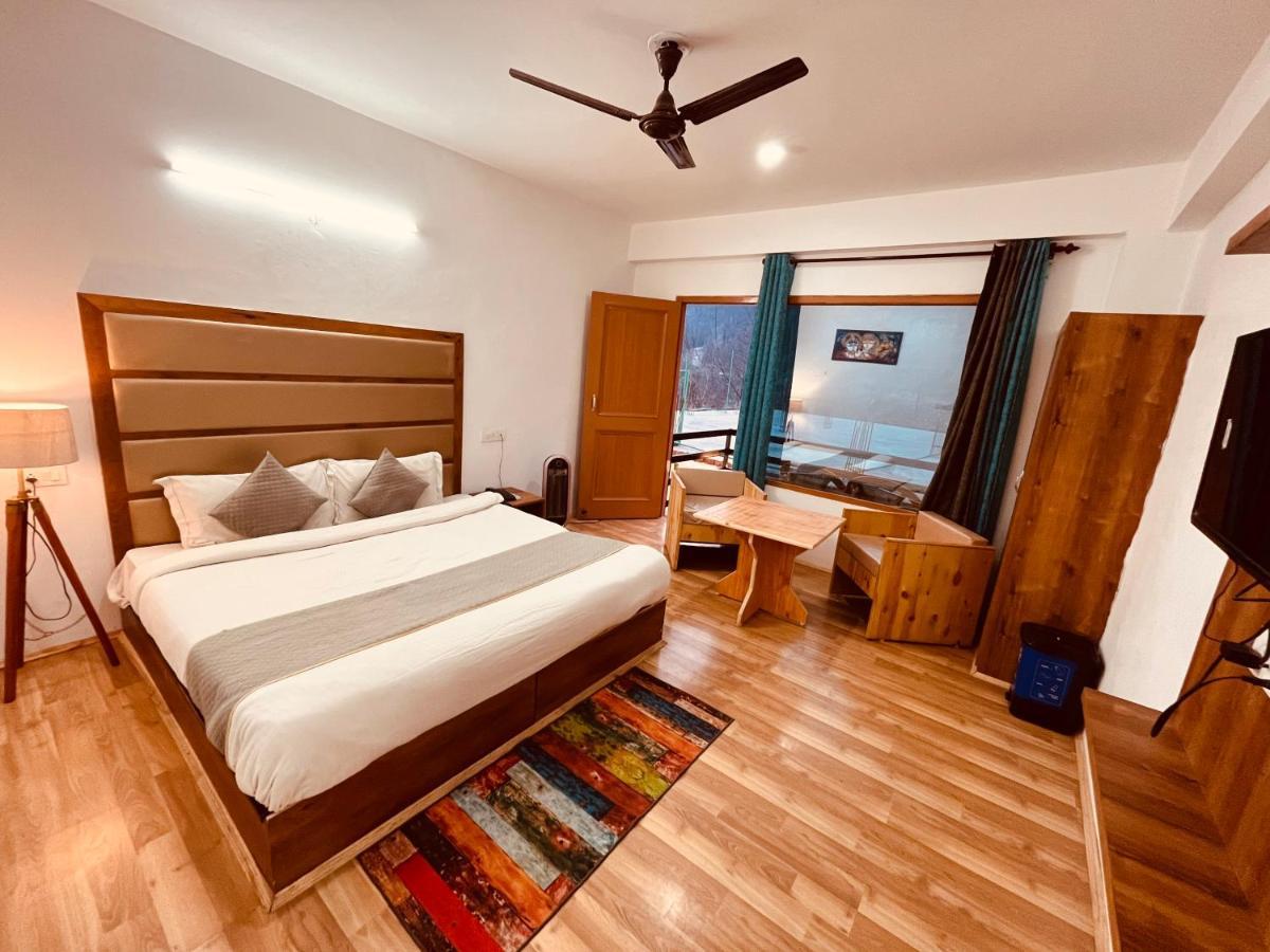 Himalayan Riverpark - A Four Star Luxury Hotel, Manali Buitenkant foto