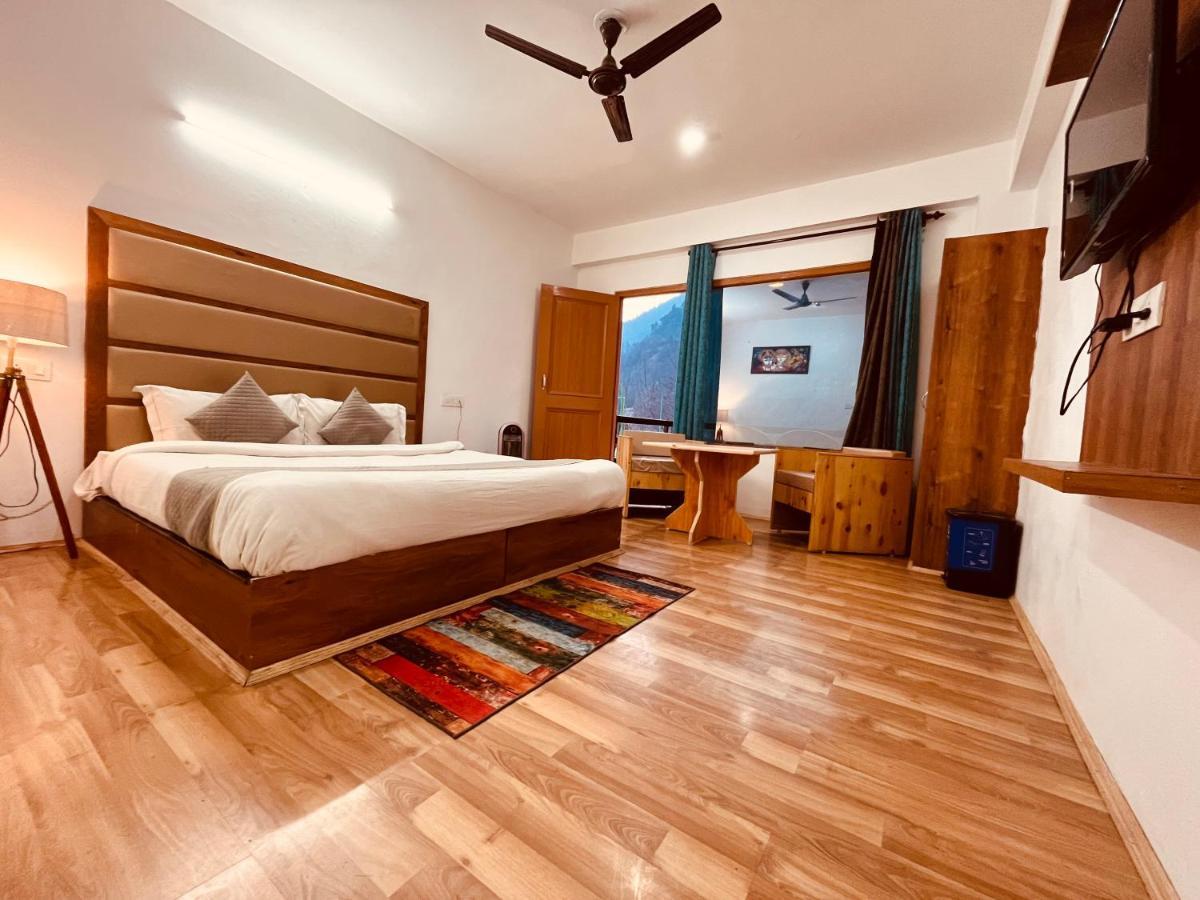 Himalayan Riverpark - A Four Star Luxury Hotel, Manali Buitenkant foto