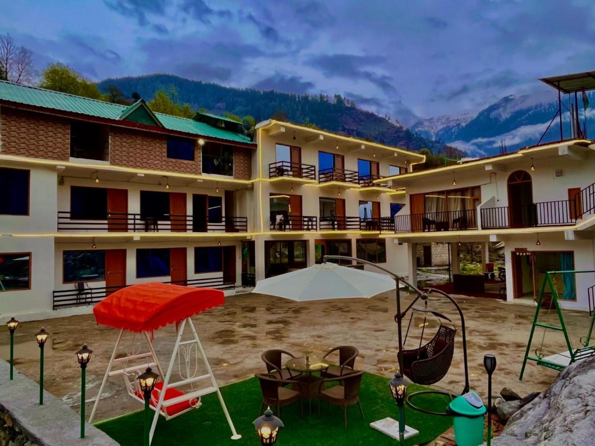 Himalayan Riverpark - A Four Star Luxury Hotel, Manali Buitenkant foto