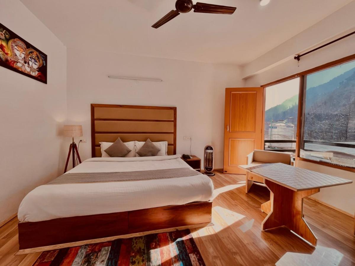 Himalayan Riverpark - A Four Star Luxury Hotel, Manali Buitenkant foto