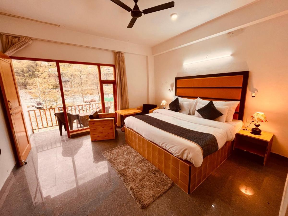 Himalayan Riverpark - A Four Star Luxury Hotel, Manali Buitenkant foto