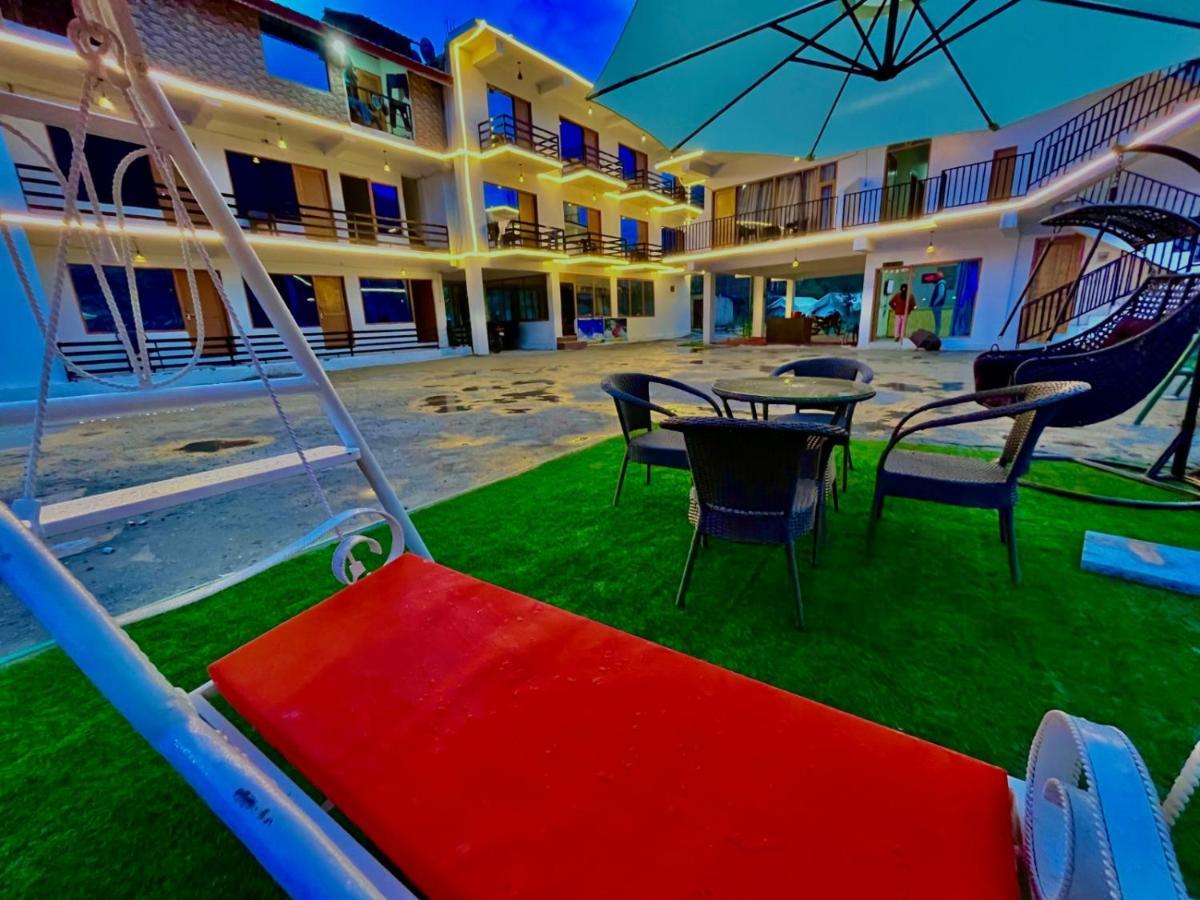 Himalayan Riverpark - A Four Star Luxury Hotel, Manali Buitenkant foto