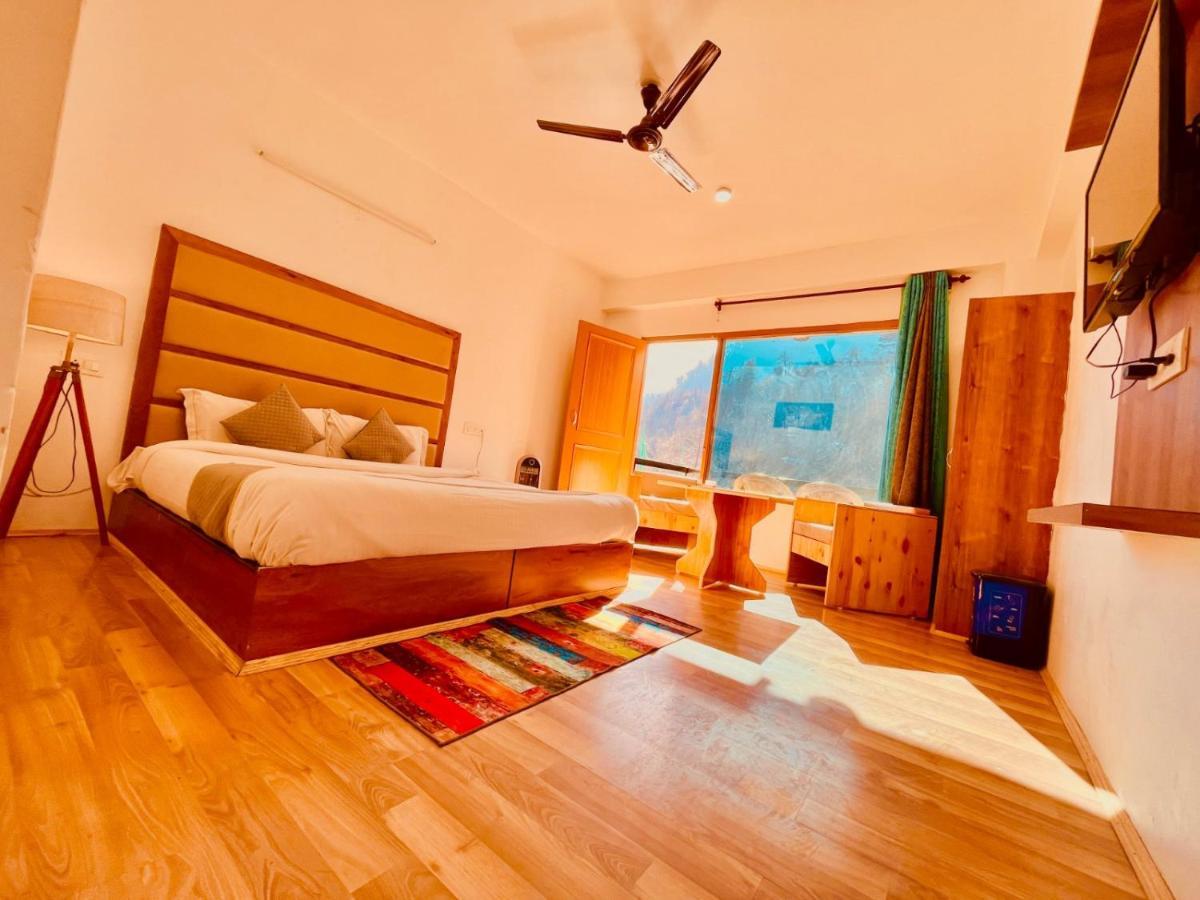 Himalayan Riverpark - A Four Star Luxury Hotel, Manali Buitenkant foto
