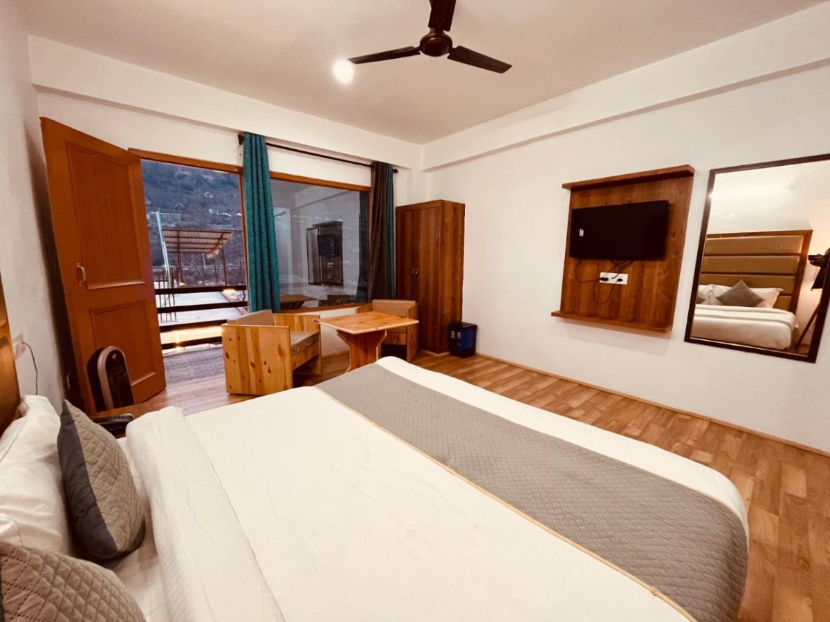 Himalayan Riverpark - A Four Star Luxury Hotel, Manali Buitenkant foto